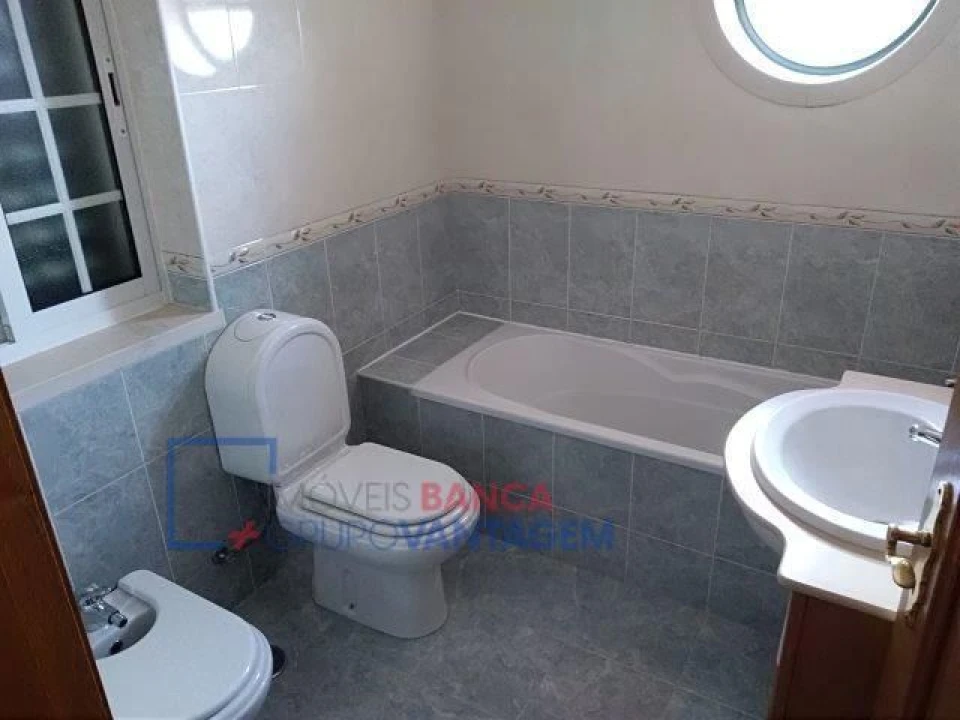 Moradia T3 para Venda em Benavente Foto 6