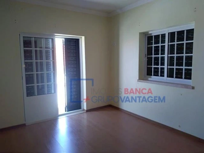 Moradia T3 para Venda em Benavente Foto 7