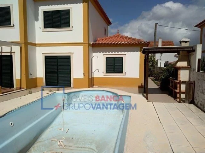 Moradia T3 para Venda em Benavente Foto 19