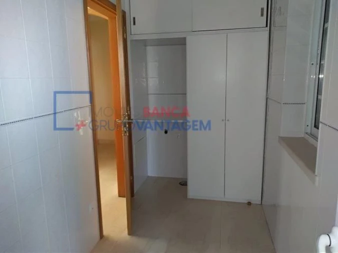 Moradia T3 para Venda em Benavente Foto 21