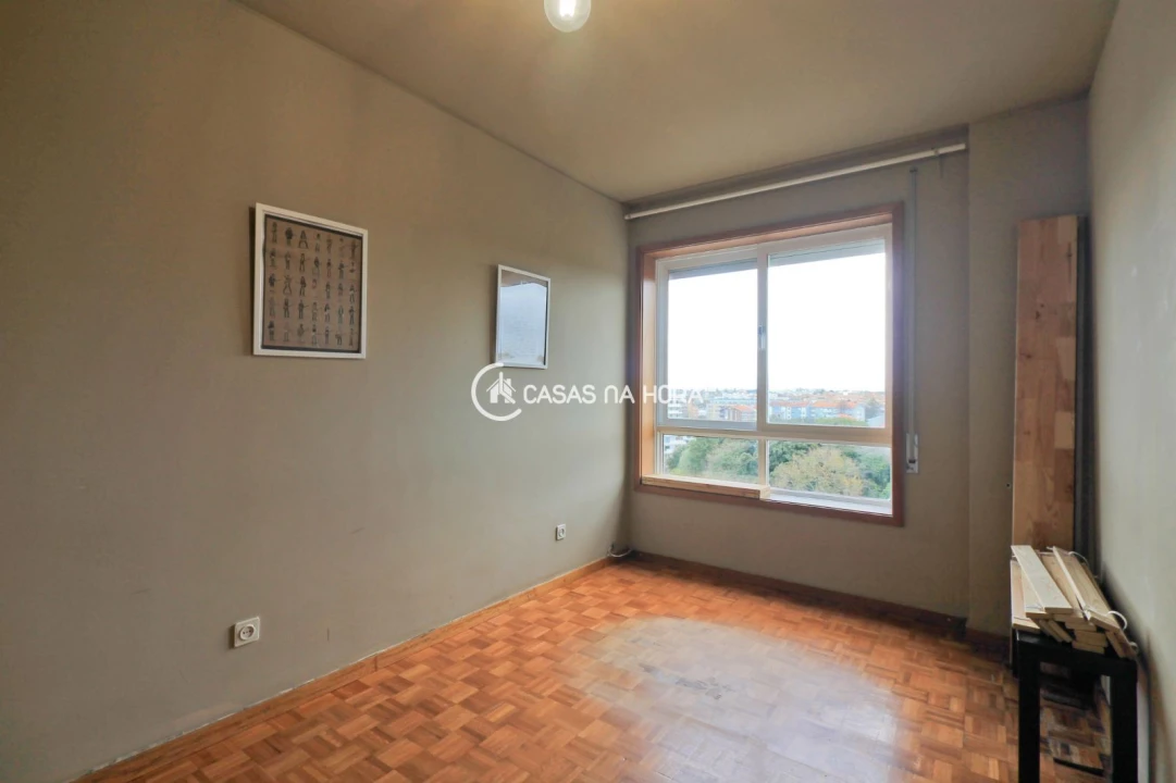 Apartamento T3 para Arrendamento em Ramalde Foto 29