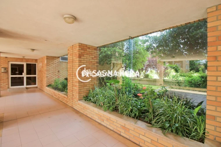 Apartamento T3 para Arrendamento em Ramalde Foto 2