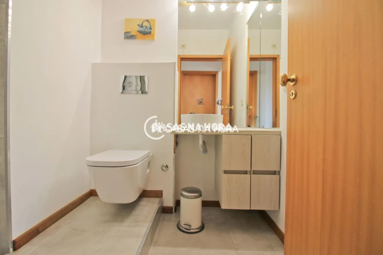 Apartamento T3 para Arrendamento em Ramalde Foto 11