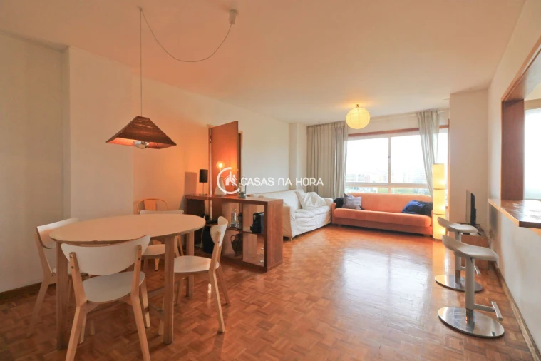 Apartamento T3 para Arrendamento em Ramalde Foto 16