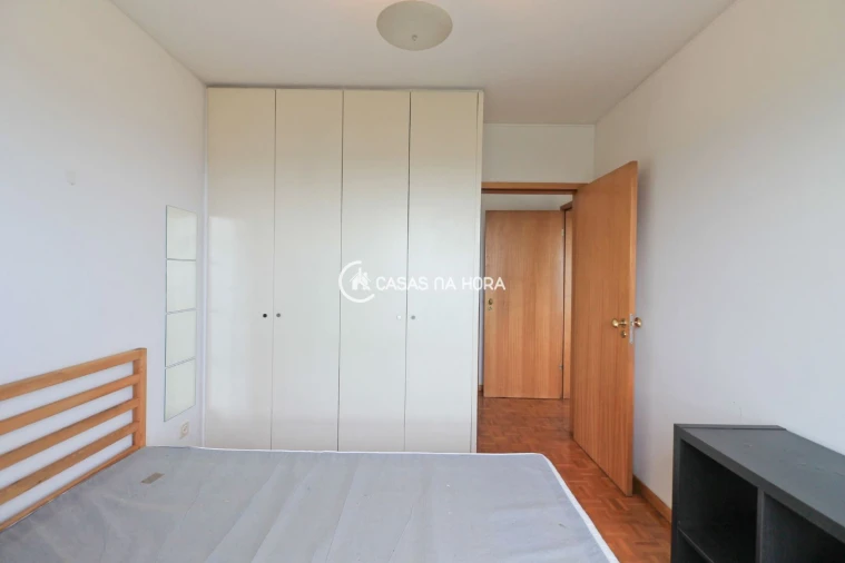 Apartamento T3 para Arrendamento em Ramalde Foto 22