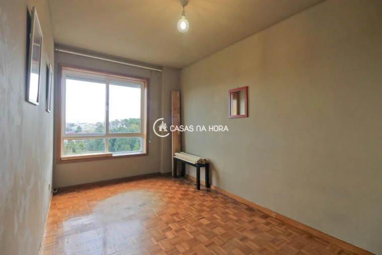 Apartamento T3 para Arrendamento em Ramalde Foto 28