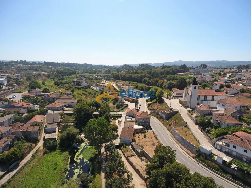 Moradia T3 para Venda em Abragão Foto 2