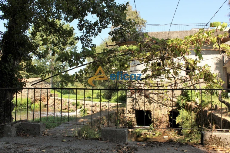 Moradia T3 para Venda em Abragão Foto 21