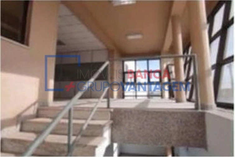 Armazém para Venda em Torres Novas (Santa Maria, Salvador e Santiago) Foto 15