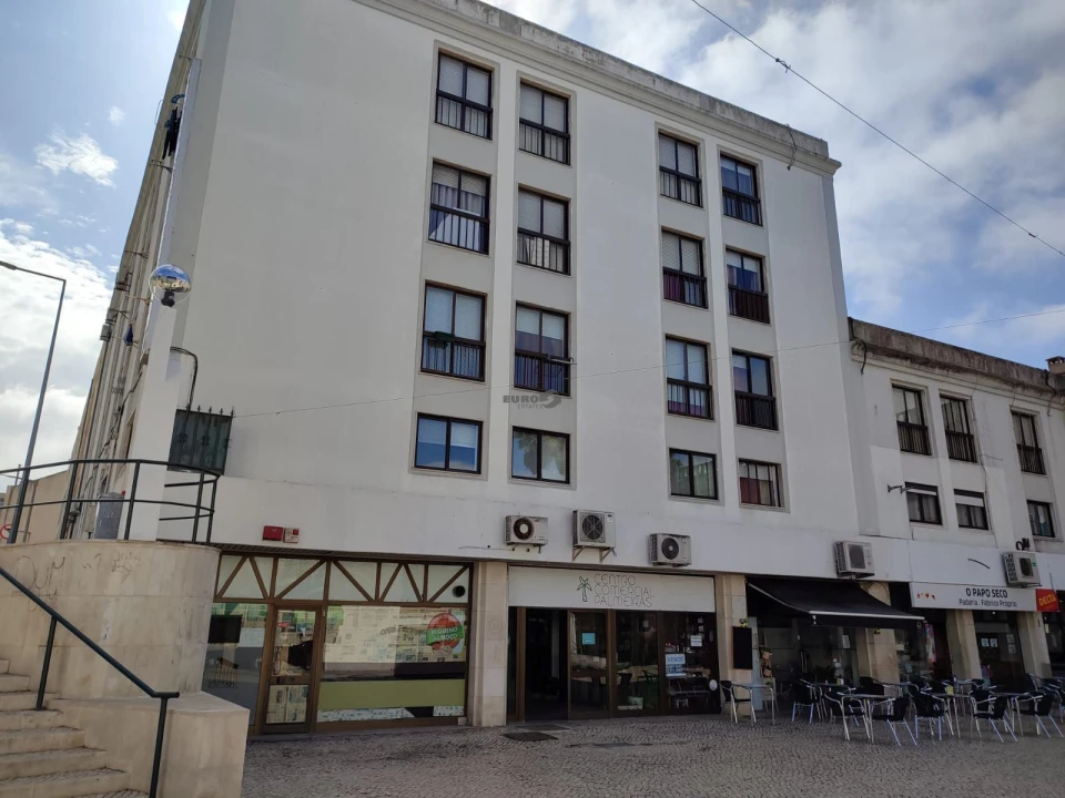 Loja para Venda em Moita Foto 3