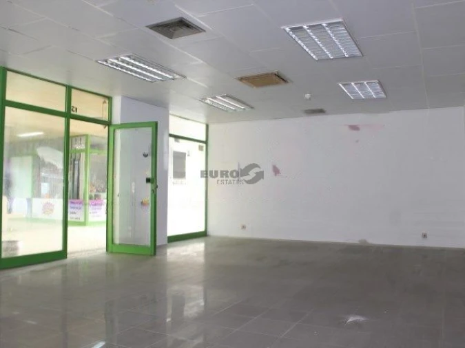 Loja para Venda em Moita Foto 5