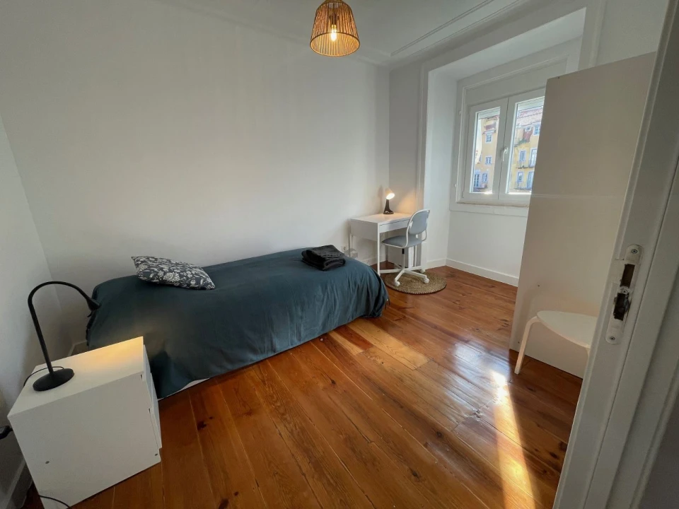 Quarto para Arrendamento em Arroios Foto 7