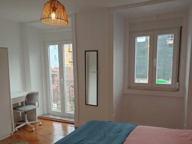 Quarto para Arrendamento em Arroios