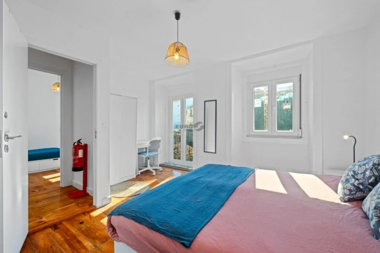 Quarto para Arrendamento em Arroios Foto 6