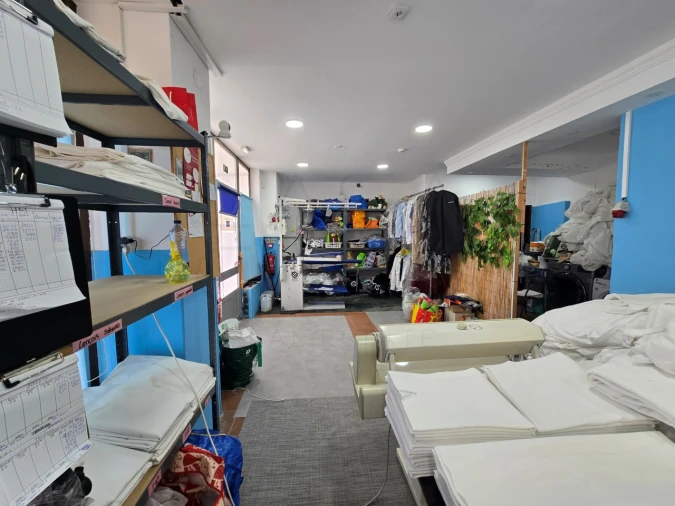 Loja para Venda em Setubal (São Sebastião) Foto 4