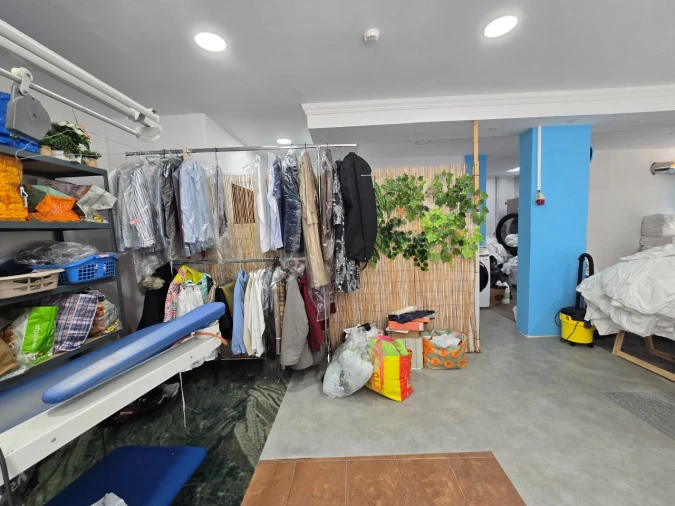 Loja para Venda em Setubal (São Sebastião) Foto 9