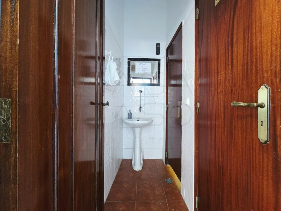 Loja para Arrendamento em Setubal (São Sebastião) Foto 12