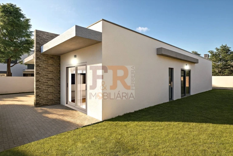 Moradia T4 para Venda em Fernao Ferro Foto 24