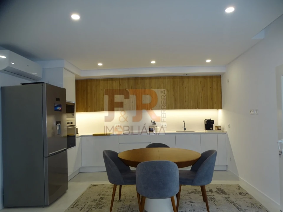 Moradia T3 para Venda em Fernao Ferro Foto 13