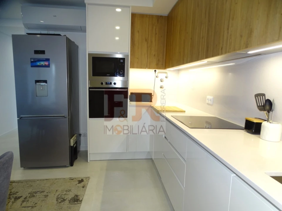 Moradia T3 para Venda em Fernao Ferro Foto 15