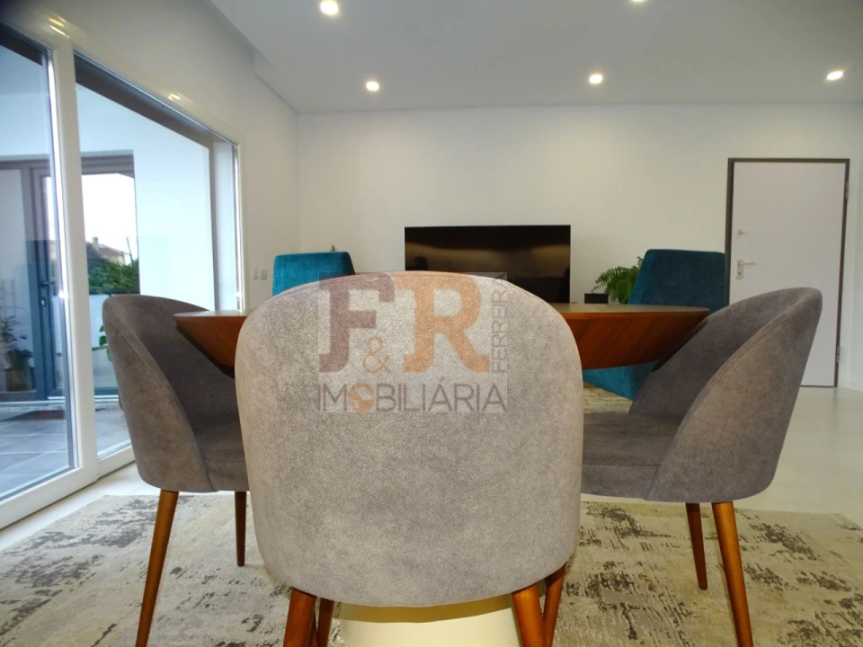 Moradia T3 para Venda em Fernao Ferro Foto 17