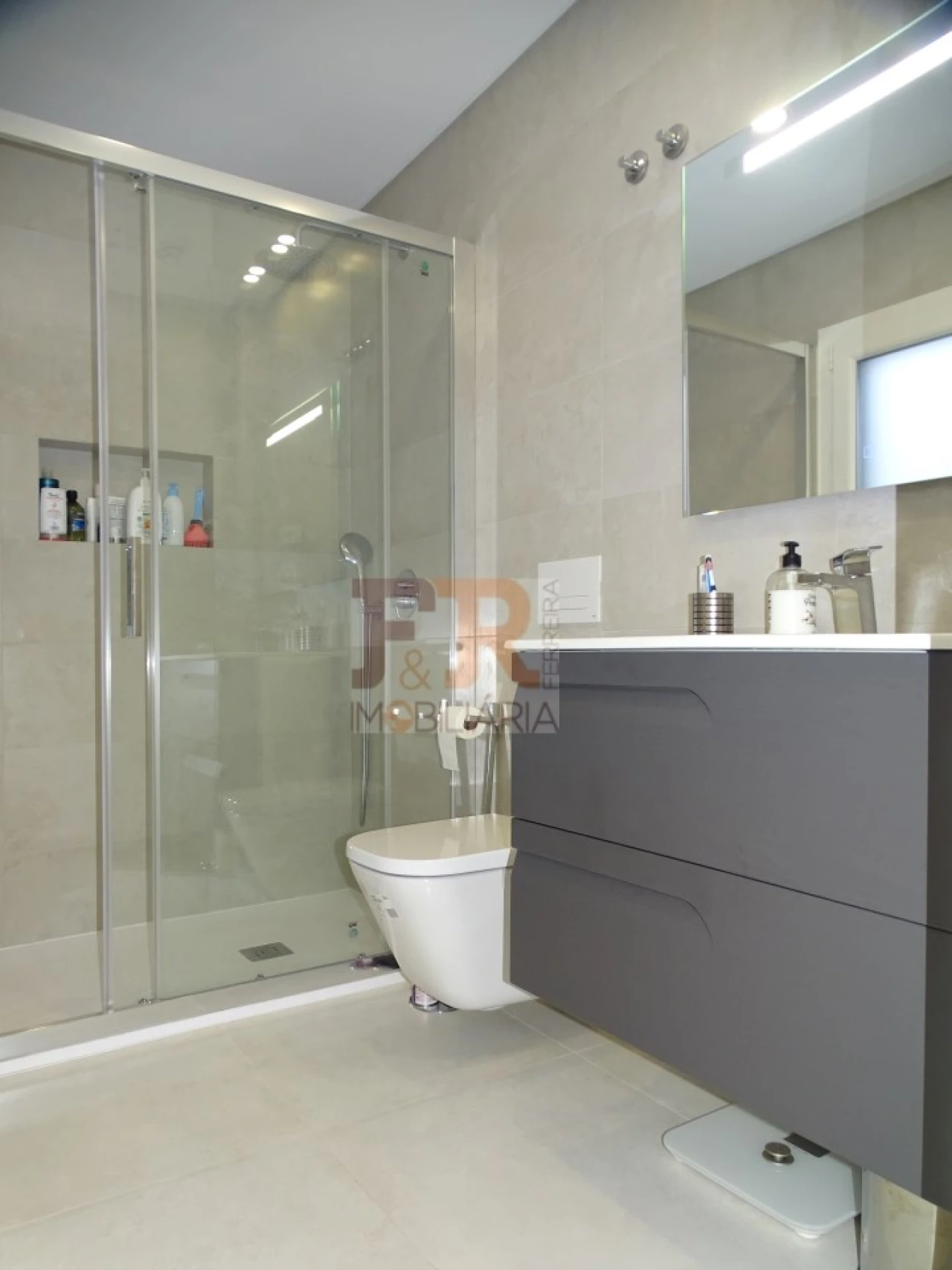 Moradia T3 para Venda em Fernao Ferro Foto 23