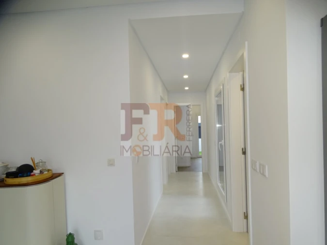 Moradia T3 para Venda em Fernao Ferro Foto 12