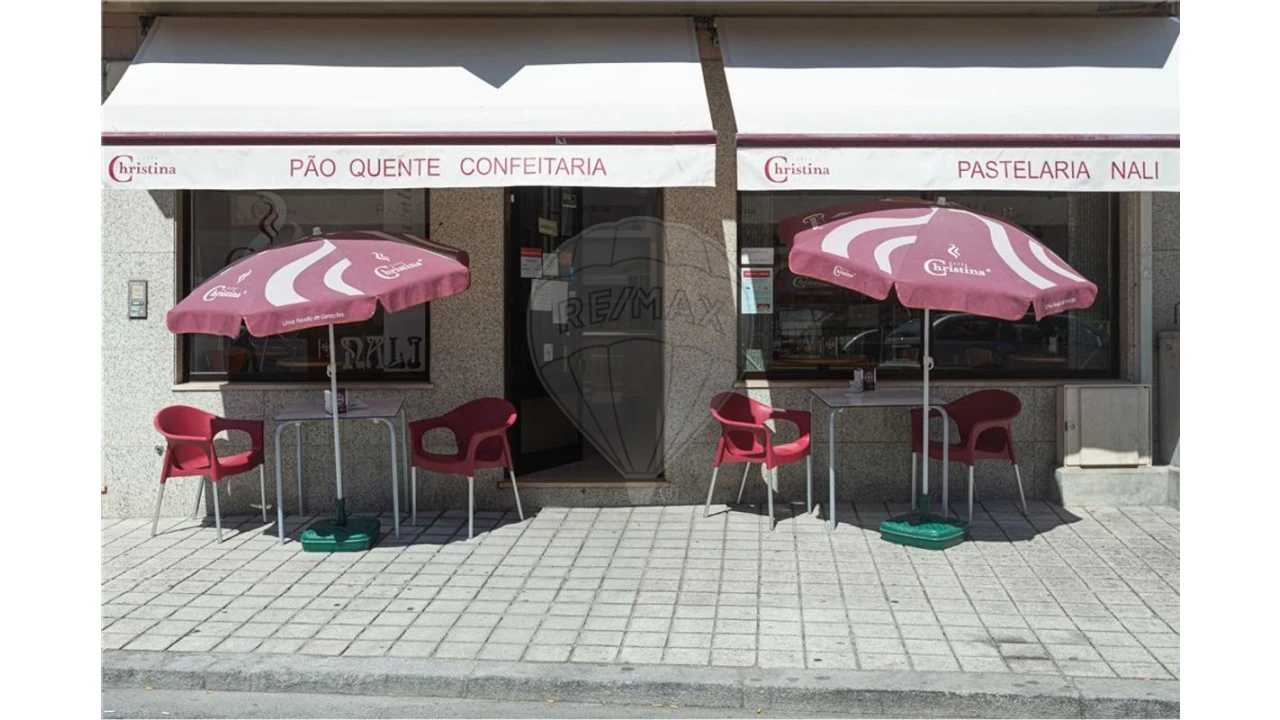 Negócio para Venda em Rio Tinto Foto 1