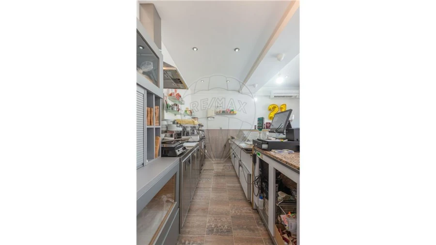 Negócio para Venda em Rio Tinto Foto 5