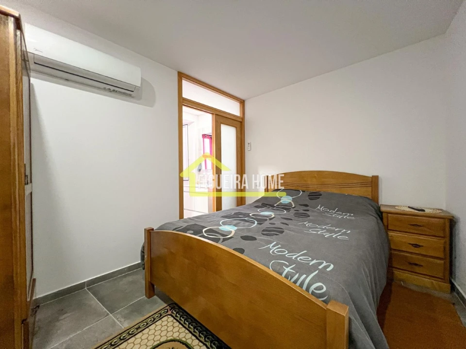 Apartamento T1 para Venda em Buarcos Foto 5