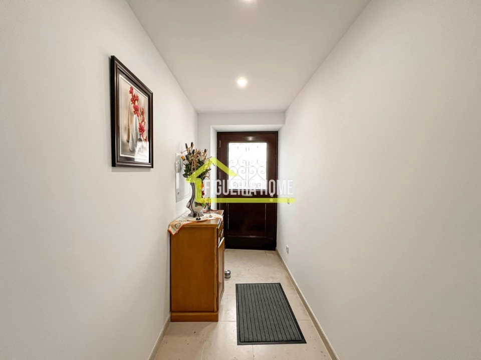 Apartamento T1 para Venda em Buarcos Foto 28