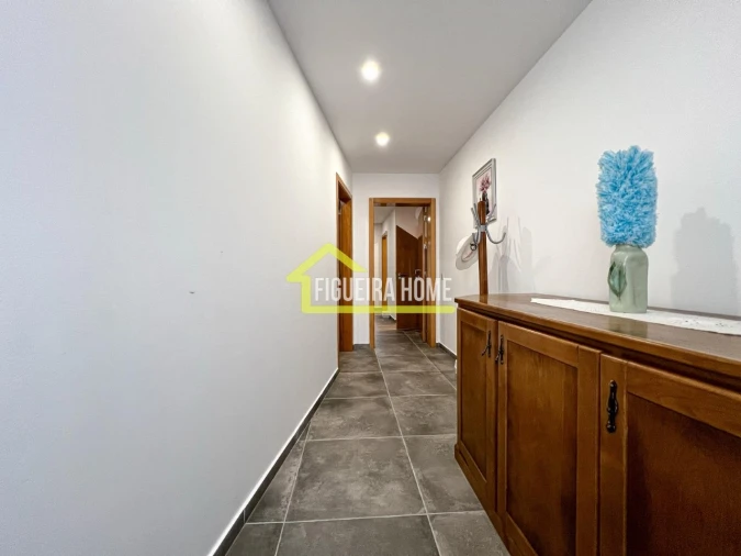 Apartamento T1 para Venda em Buarcos Foto 3