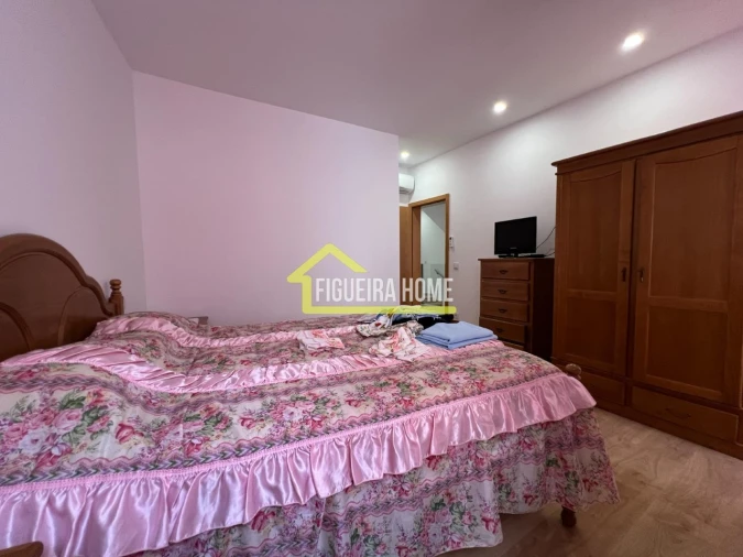 Apartamento T1 para Venda em Buarcos Foto 27