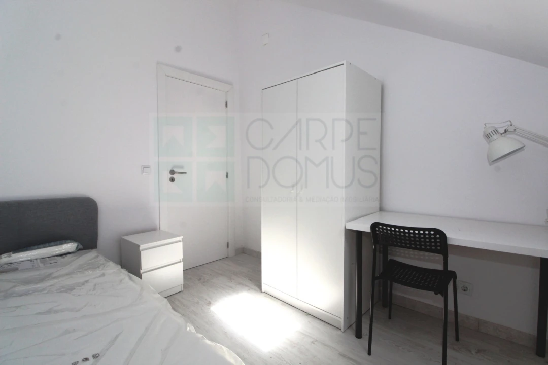 Moradia T9 para Venda em Ajuda Foto 18