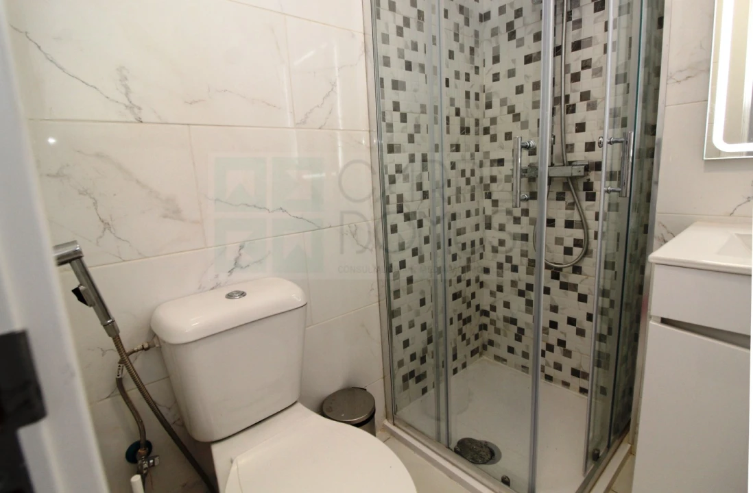 Moradia T9 para Venda em Ajuda Foto 21