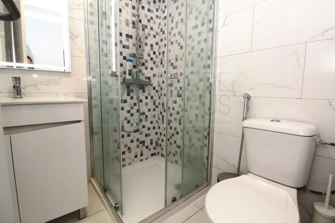 Moradia T9 para Venda em Ajuda Foto 22