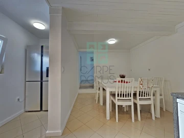 Moradia T9 para Venda em Ajuda