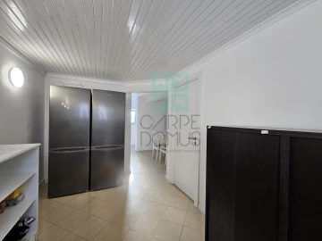 Moradia T9 para Venda em Ajuda