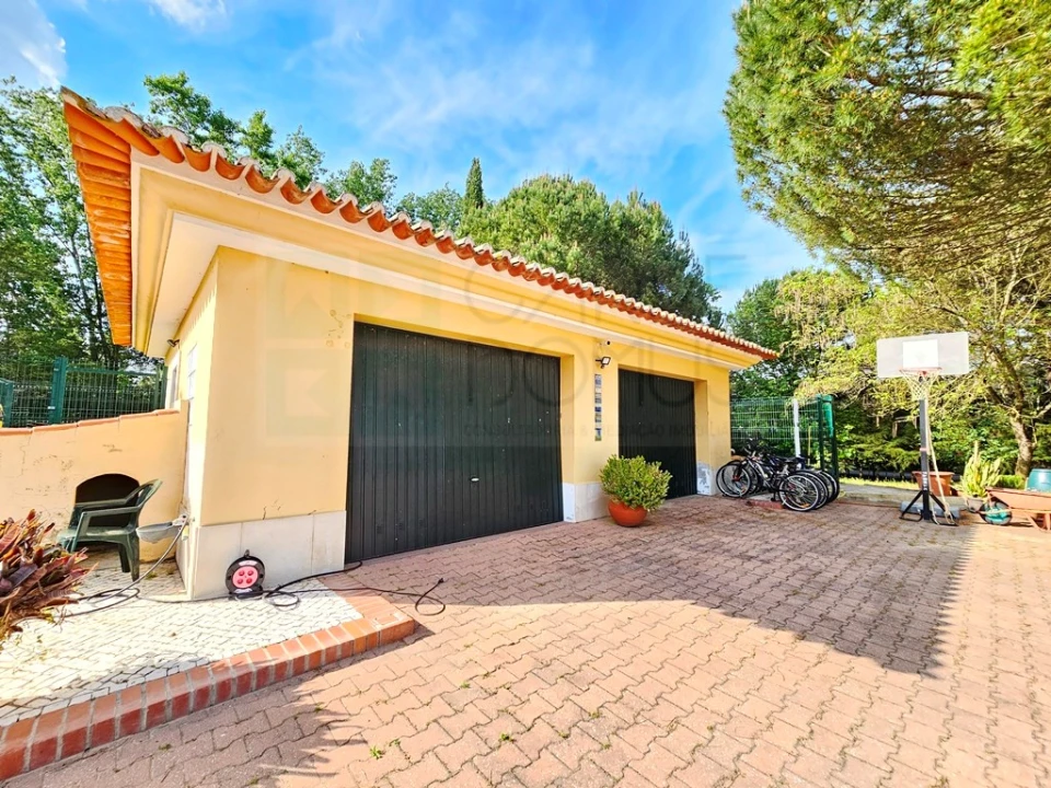 Quinta T4 para Venda em Santo Estêvão Foto 54