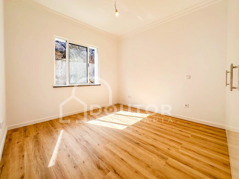 Moradia T3 para Venda em Gaula Foto 21