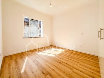 Moradia T3 para Venda em Gaula