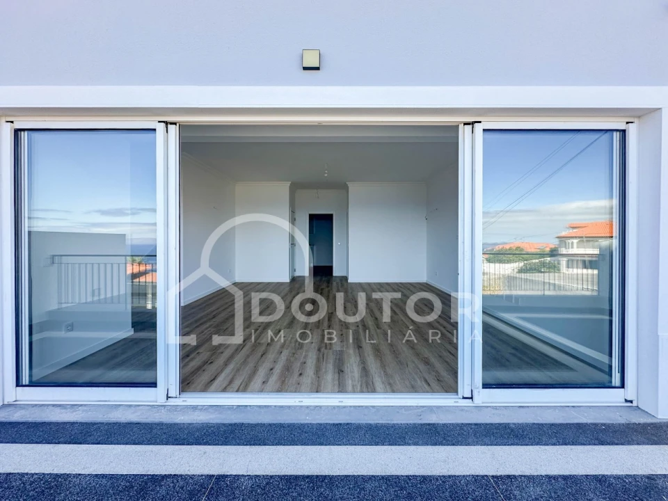 Moradia T3 para Venda em Gaula Foto 9