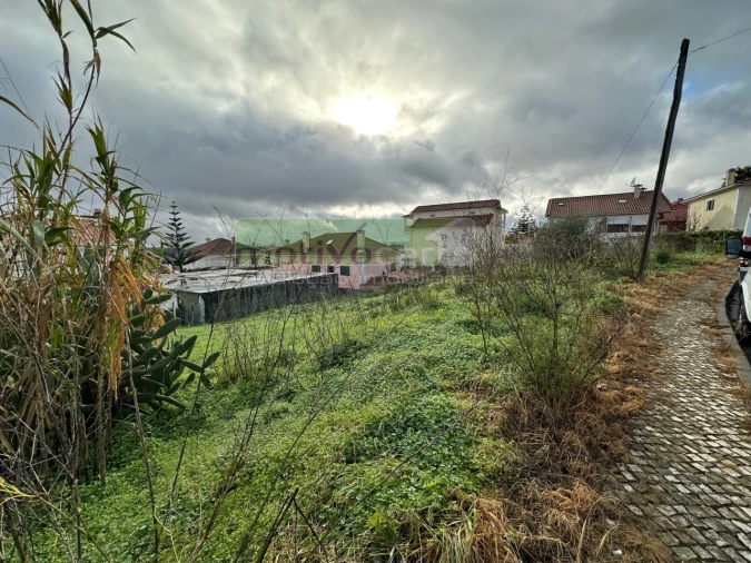 Terreno para Venda em Santo António dos Cavaleiros e Frielas Foto 12