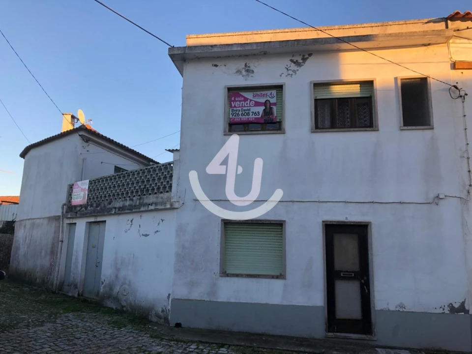 Moradia T6 para Venda em São Martinho do Porto Foto 1