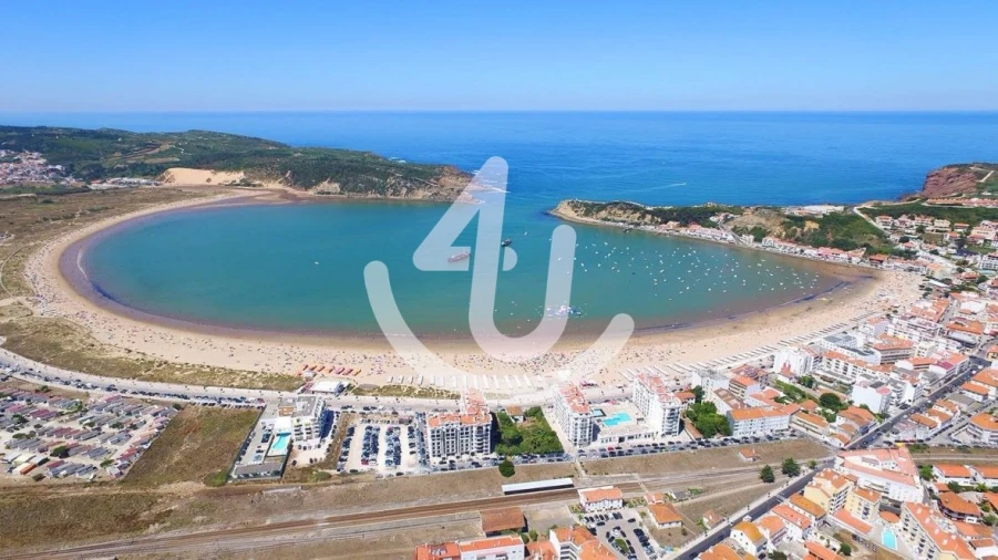 Moradia T6 para Venda em São Martinho do Porto Foto 5