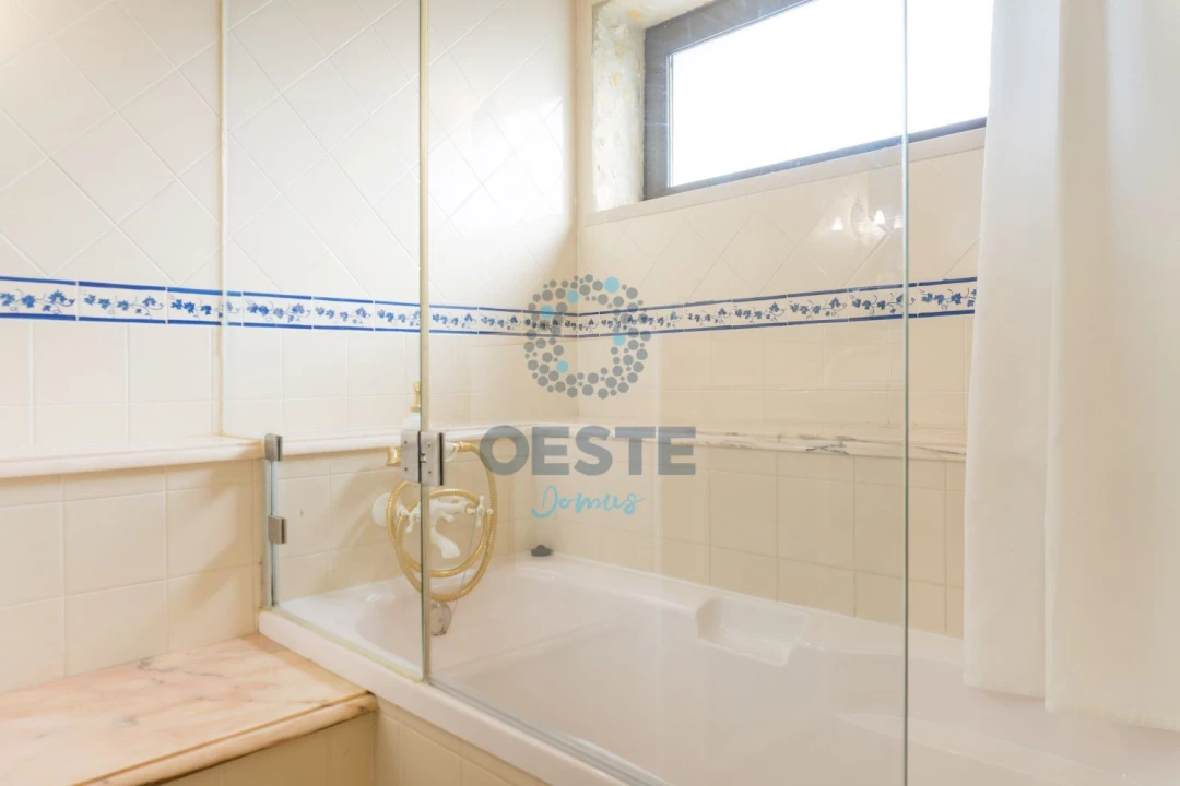 Moradia T5 para Venda em Cadaval e Pêro Moniz Foto 27