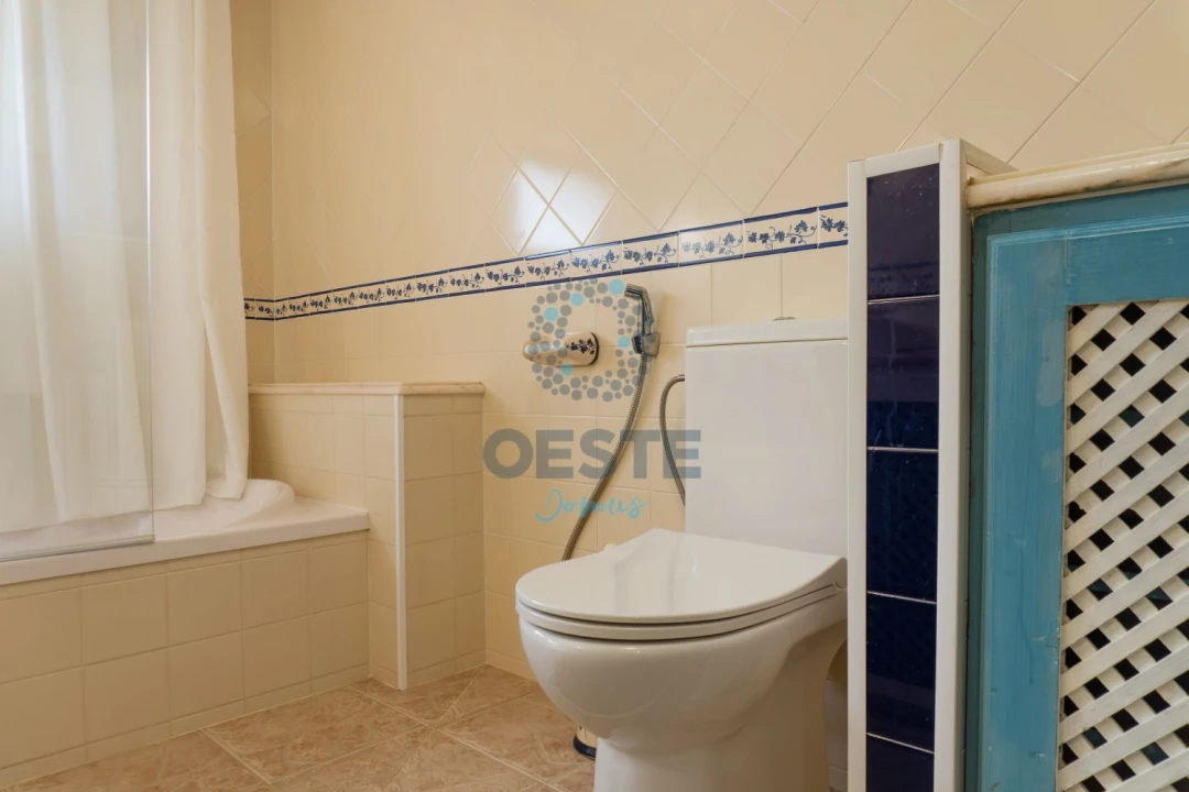 Moradia T5 para Venda em Cadaval e Pêro Moniz Foto 28