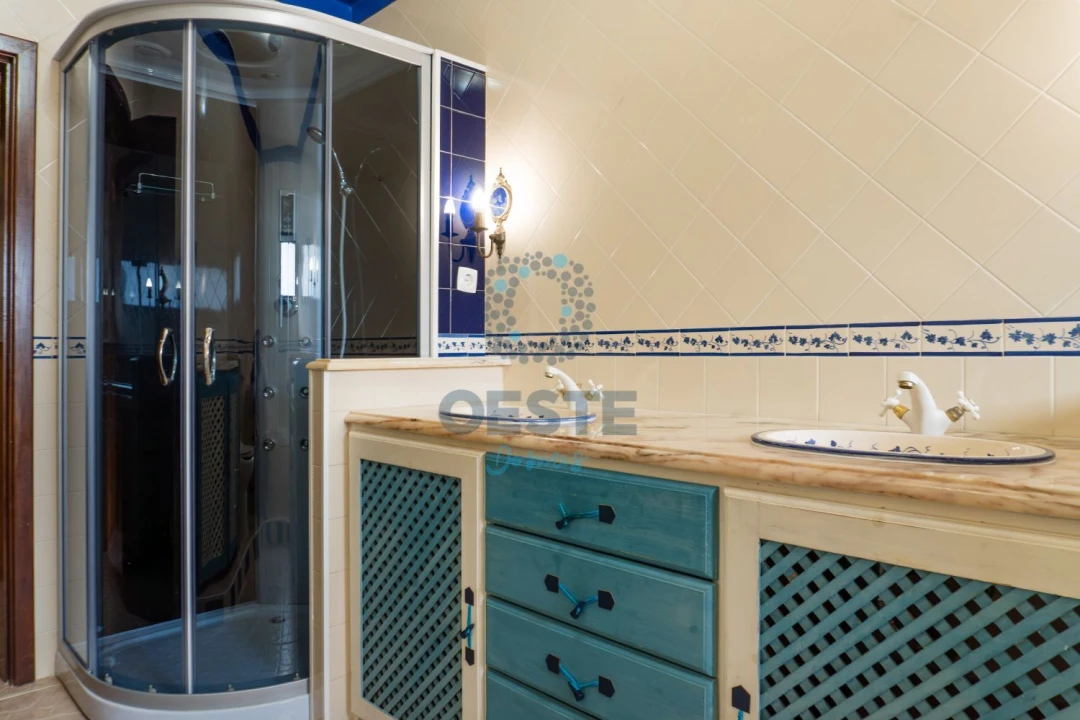 Moradia T5 para Venda em Cadaval e Pêro Moniz Foto 29