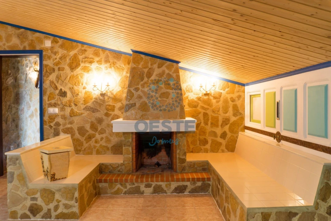 Moradia T5 para Venda em Cadaval e Pêro Moniz Foto 34