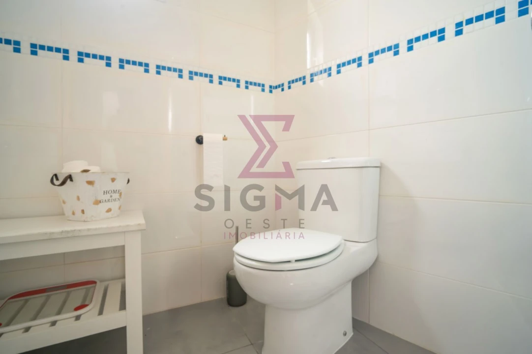 Moradia T2 para Venda em São Bartolomeu dos Galegos e Moledo Foto 21